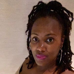 Meet your Posher, Diana